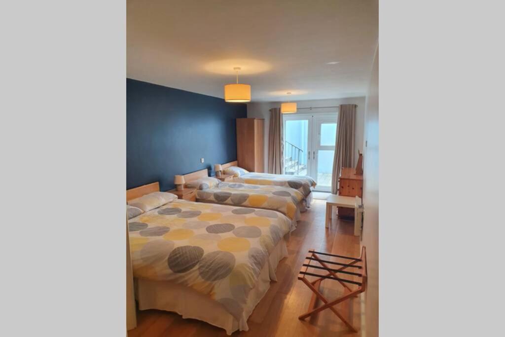 Thewaterline_Glandore Seaside House In A Dream Location In West Cork Apartment Leap ภายนอก รูปภาพ